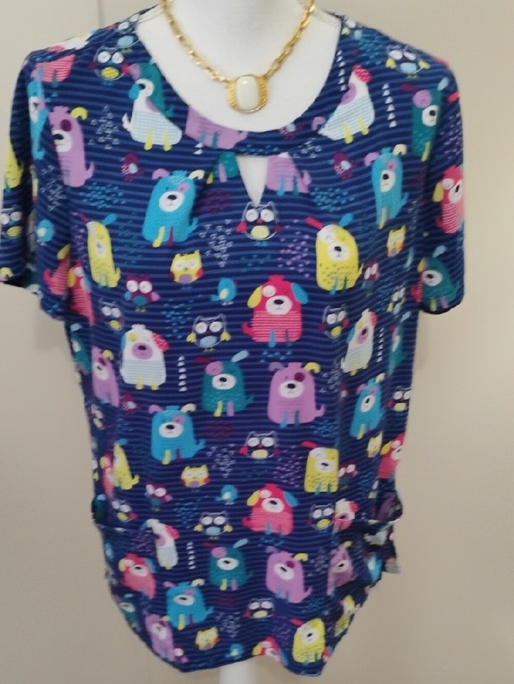 Butter Soft Scrub Top - Picture 6 of 7